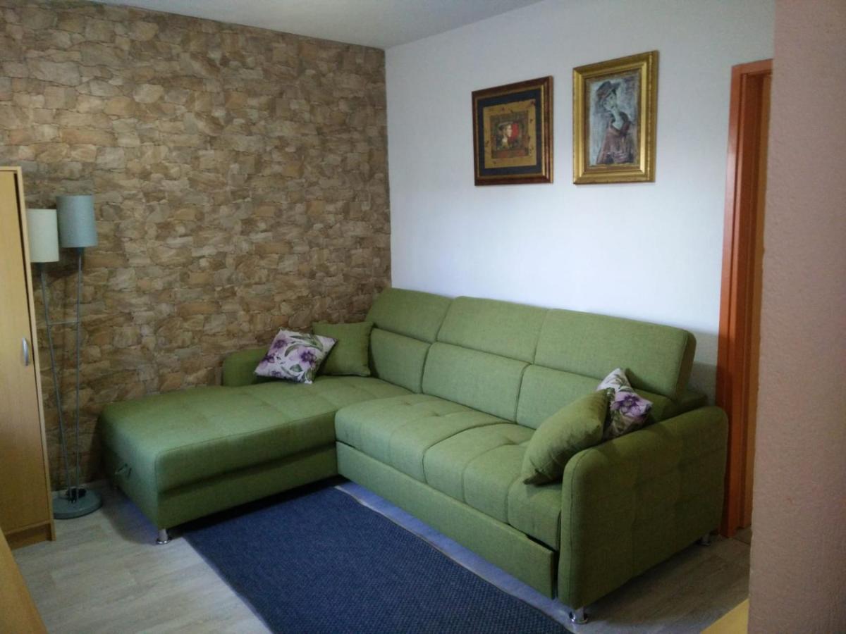 Apartments Babaja Трогир Екстериор снимка