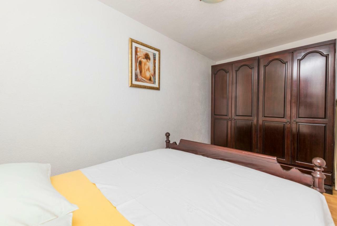 Apartments Babaja Трогир Екстериор снимка